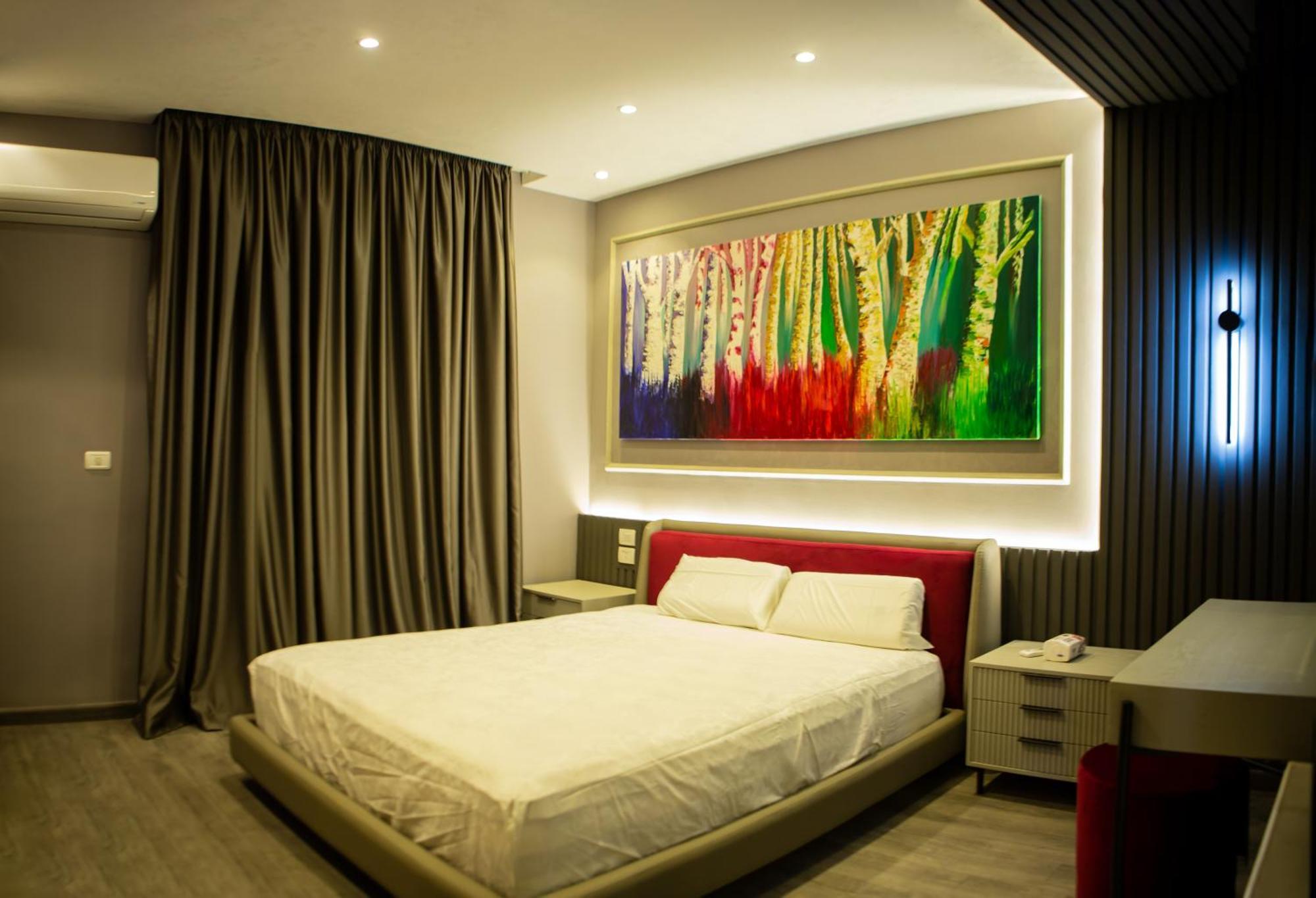 Apartment Luxurious 3br With Stunning Nile Views *