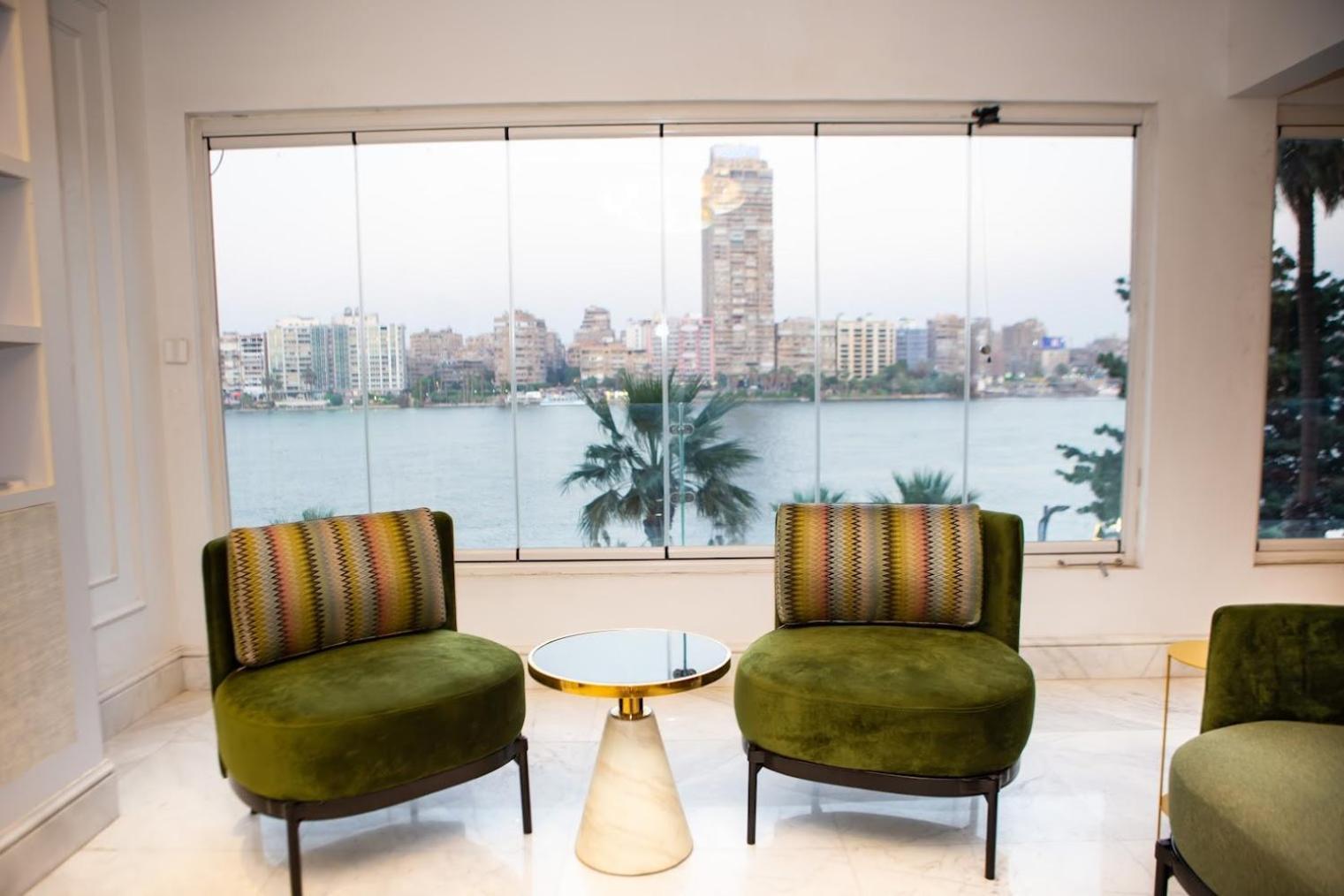 Luxurious 3br With Stunning Nile Views Apartment