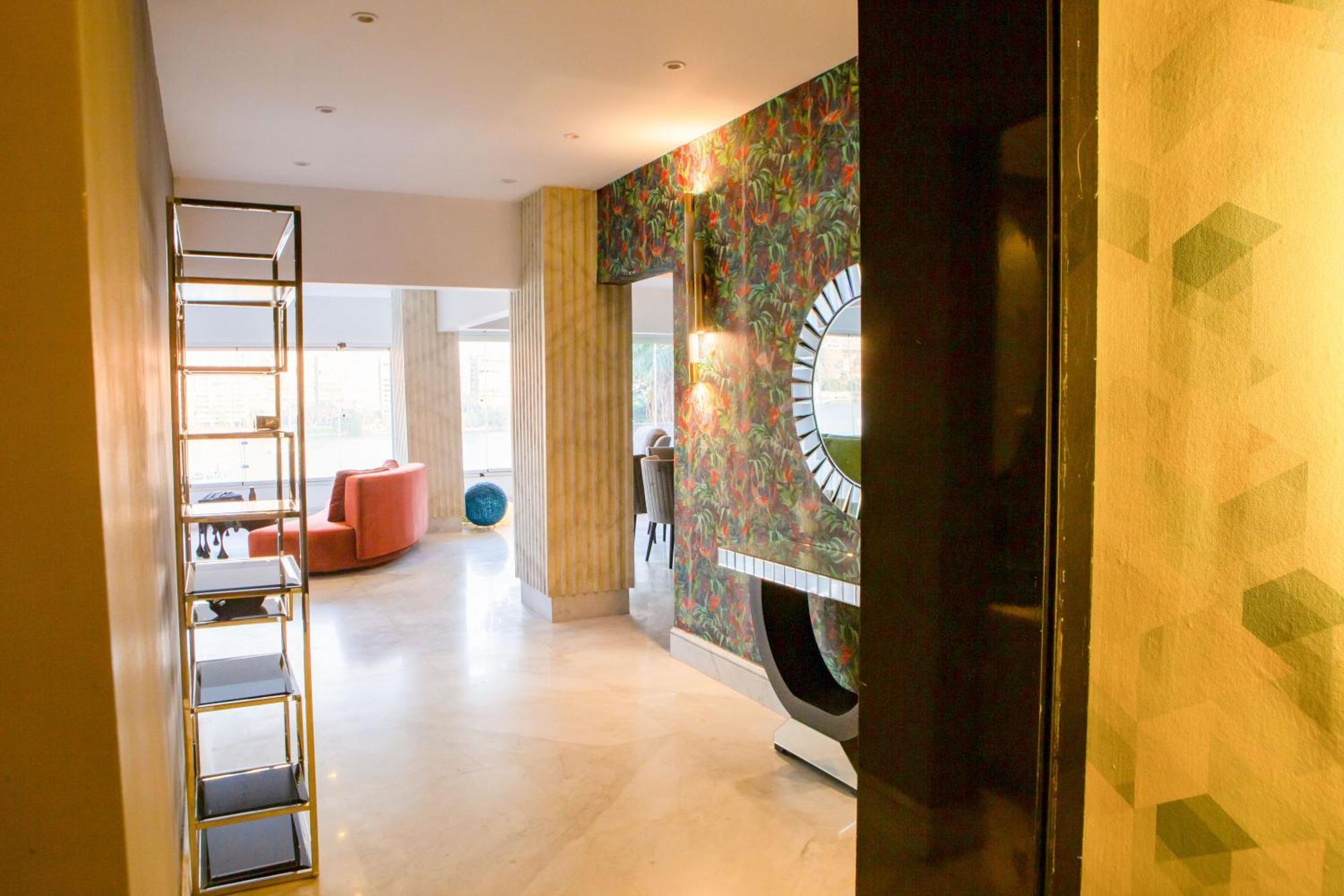 Luxurious 3br With Stunning Nile Views Apartment Cairo