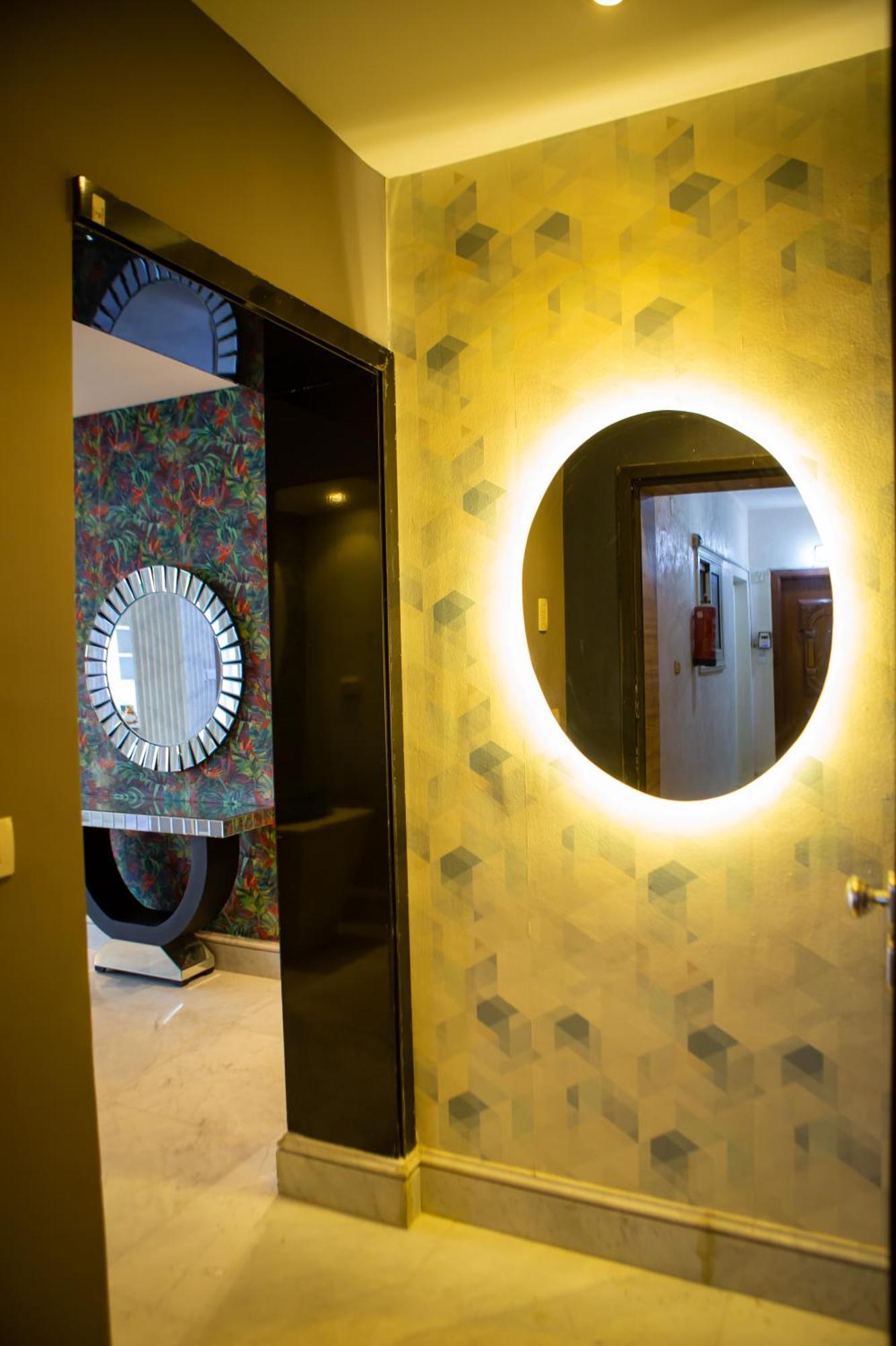 Luxurious 3br With Stunning Nile Views Apartment *