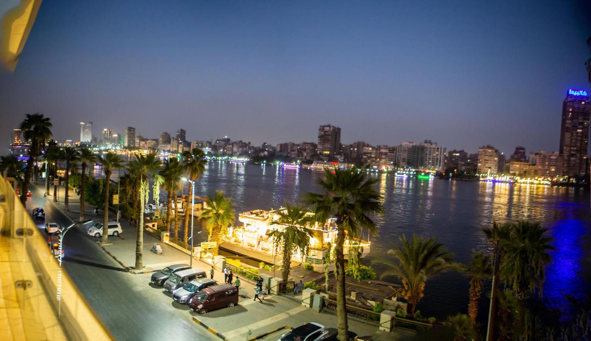 Apartment Luxurious 3br With Stunning Nile Views