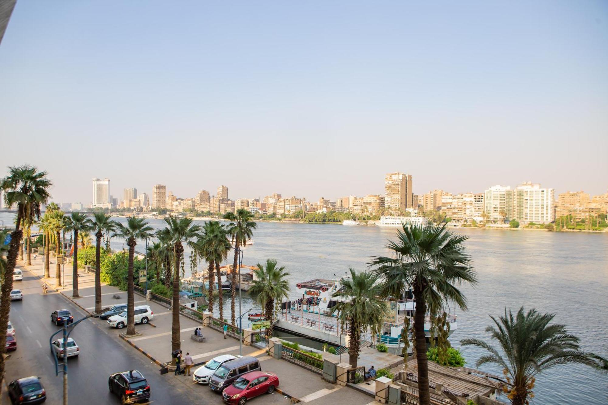 Apartment Luxurious 3br With Stunning Nile Views *